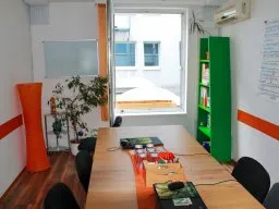 Das Beet vor dem Raum 5